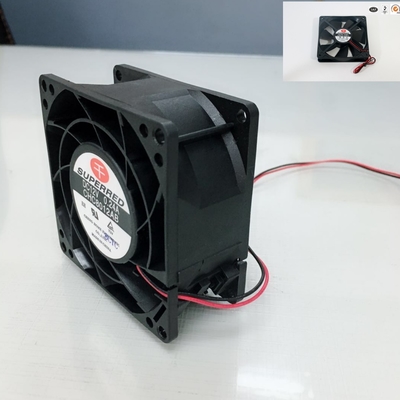 24V DC कूलिंग फैन 80x80x25 प्लास्टिक PBT 94V0 फ़्रेम 0.2A काला रंग